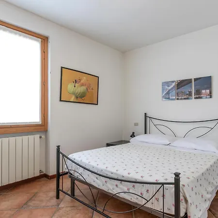 Begonia Holiday home